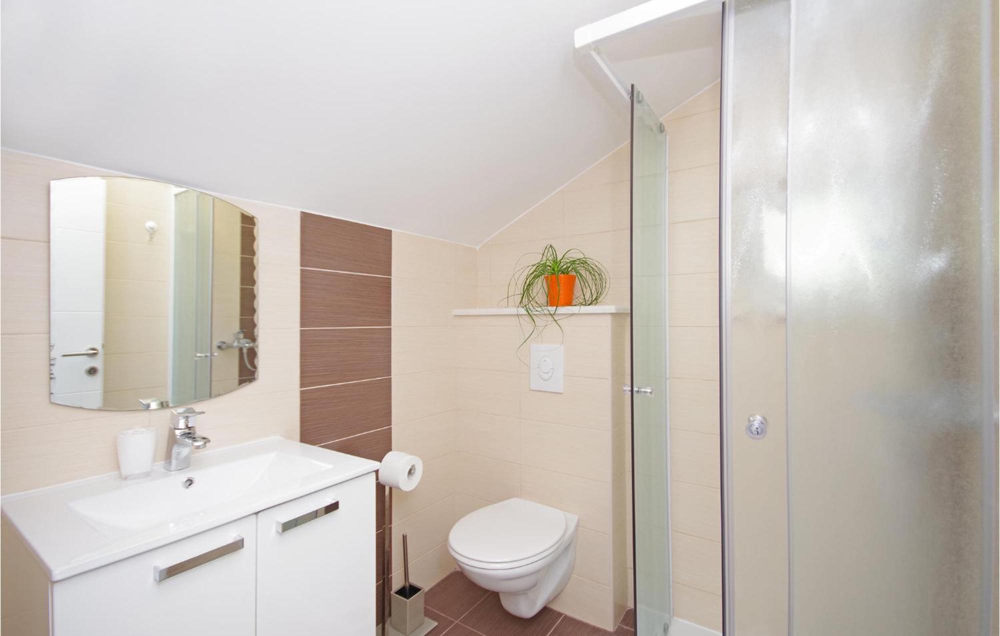 Awesome Home In Drvenik With Wifi Exterior foto